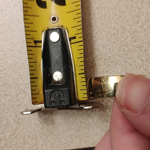 14kt Gold Italian Huggie Hoop Earrings - Picture 5 of 5